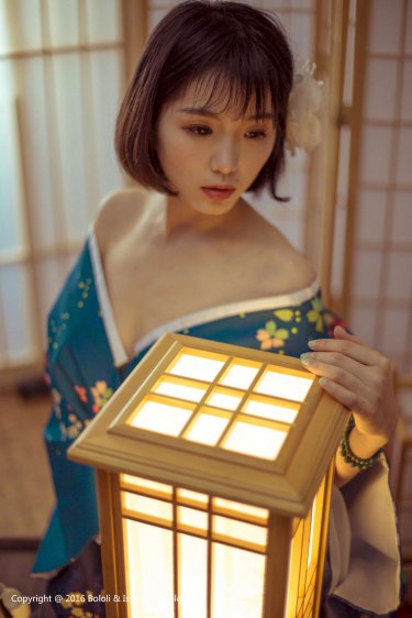 不一样的花美男